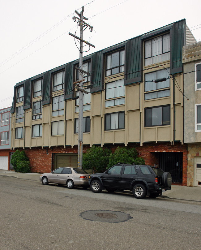 Oceanview Apartments in San Francisco, CA - Building Photo - Building Photo