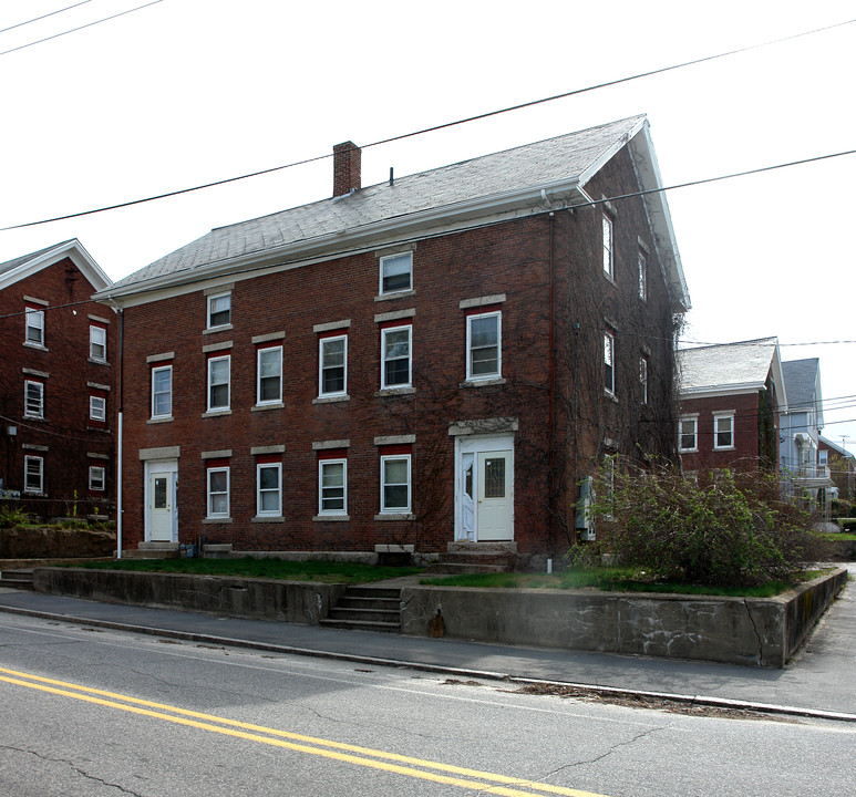 666-672 N Main St in Woonsocket, RI - Building Photo