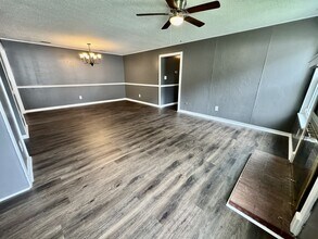 1417 Goldfinch Ln in Virginia Beach, VA - Building Photo - Building Photo