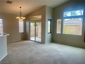 7412 Bedford Pine Ct in Las Vegas, NV - Building Photo - Building Photo
