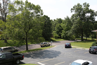 Eagle Crest Apartments in Columbia, MO - Building Photo - Other