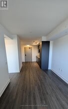 2075 King Rd in King City, ON - Building Photo - Building Photo