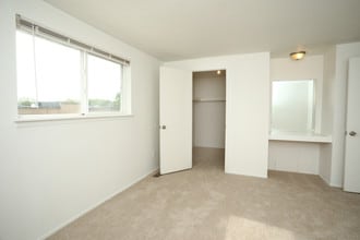 Royal Woods - Riverview, MI in Riverview, MI - Foto de edificio - Interior Photo