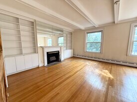 1712 Beacon St, Unit 2 in Brookline, MA - Building Photo