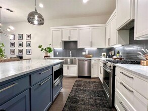 1543 Pine St in Tallahassee, FL - Building Photo - Building Photo