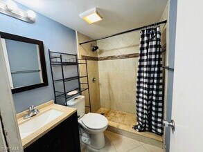 3325 Arpt Rd S in Naples, FL - Building Photo - Building Photo