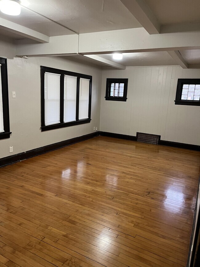 4866 N 48th St in Milwaukee, WI - Building Photo - Building Photo