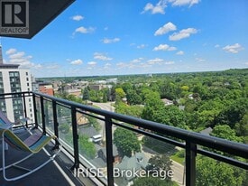 128 King St N in Waterloo, ON - Building Photo