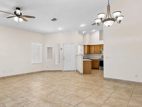 1750 W Union Hills Dr in Phoenix, AZ - Building Photo - Building Photo