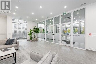 71 Wyndham St S in Guelph, ON - Building Photo - Building Photo