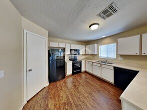12334 W Columbine Dr in El Mirage, AZ - Building Photo - Building Photo