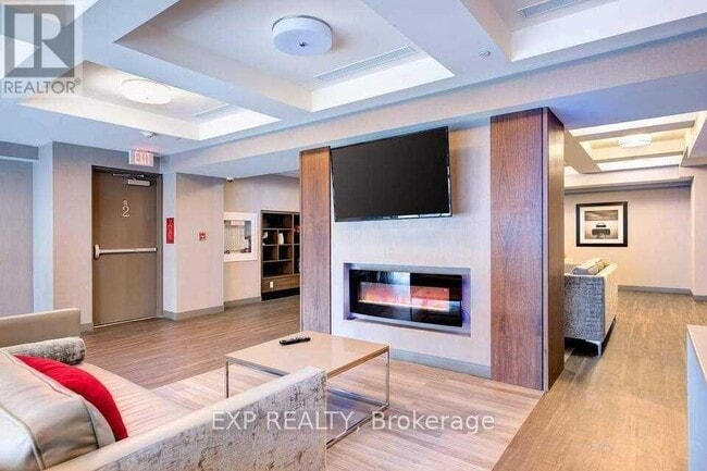 property at 150-150 Main St W