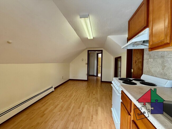 63 Brook St in Barre, VT - Building Photo - Building Photo