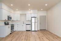 Hatch Apartments in Spokane, WA - Building Photo - Interior Photo