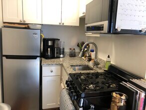55 Dwight St, Unit 3 in Boston, MA - Building Photo - Building Photo