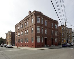 89 Congress Ave in Chelsea, MA - Building Photo