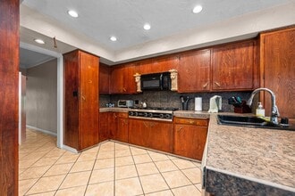 4840 College Ave in San Diego, CA - Building Photo - Building Photo