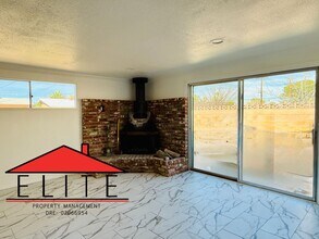 247 Peg St in Ridgecrest, CA - Building Photo - Building Photo