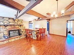 1102 W Brown St in Alpine, TX - Building Photo - Building Photo