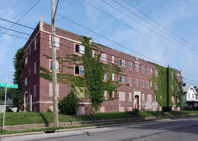 3702 N Illinois Apartments