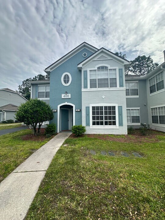 1717 County Rd 220 in Fleming Island, FL - Building Photo