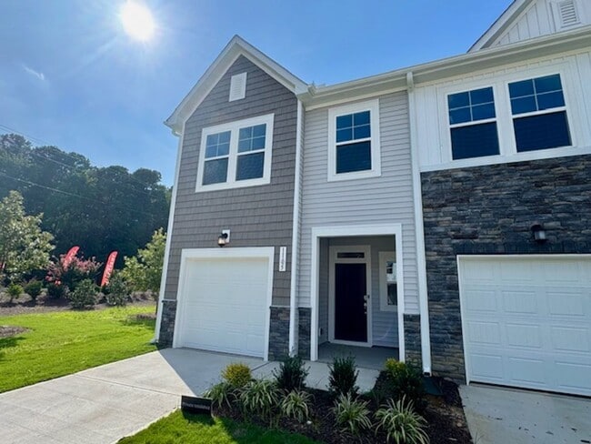 property at 1105 Weavers Trce Dr