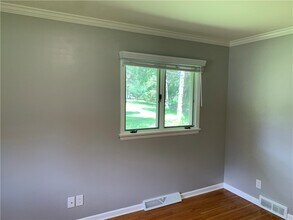 20 Pine Hill Dr in Pittsford, NY - Building Photo - Building Photo