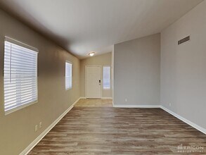 2704 Purple Root Dr in Las Vegas, NV - Building Photo - Building Photo
