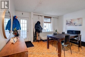 11 Mountnoel Ave in Toronto, ON - Building Photo - Building Photo