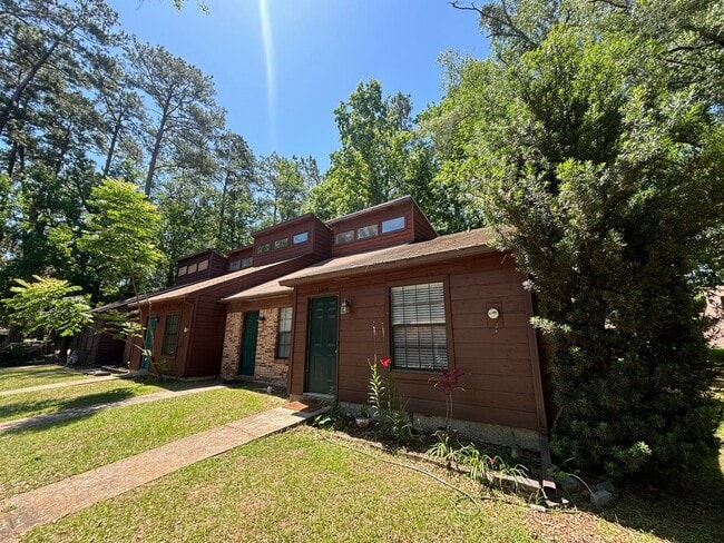 1244 High Rd in Tallahassee, FL - Building Photo - Building Photo