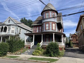 1024 University Pl in Schenectady, NY - Foto de edificio - Building Photo