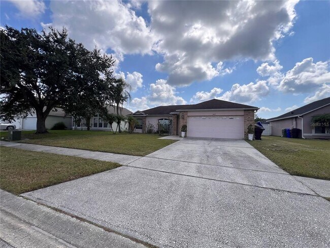 property at 2423 Morgan Point Blvd