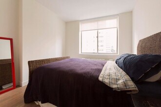 40 Broad St in New York, NY - Building Photo - Building Photo