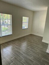 10330 Fox Trail Rd S, Unit 1205 in West Palm Beach, FL - Foto de edificio - Building Photo