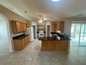 41 Bracken Ln in Palm Coast, FL - Building Photo - Building Photo