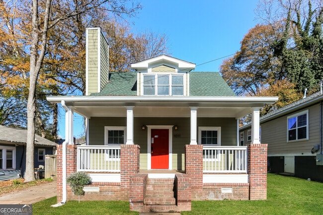 property at 1011 Parsons St SW