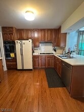 34 Brian Rd in West Caldwell, NJ - Building Photo - Building Photo