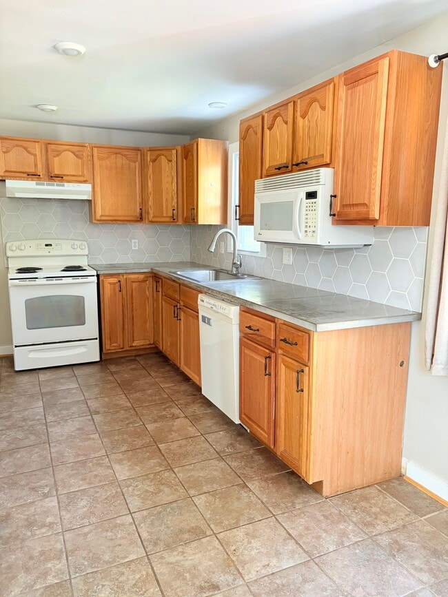 152 Albert St, Unit 152