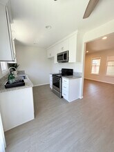 631 S Glassell St in Orange, CA - Building Photo - Building Photo
