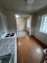 88 Cascade Dr in Fairfax, CA - Foto de edificio - Building Photo