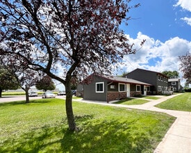 Sunrise Manor in Sleepy Eye, MN - Building Photo - Building Photo