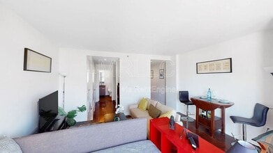 12-15 Broadway in Queens, NY - Building Photo - Building Photo