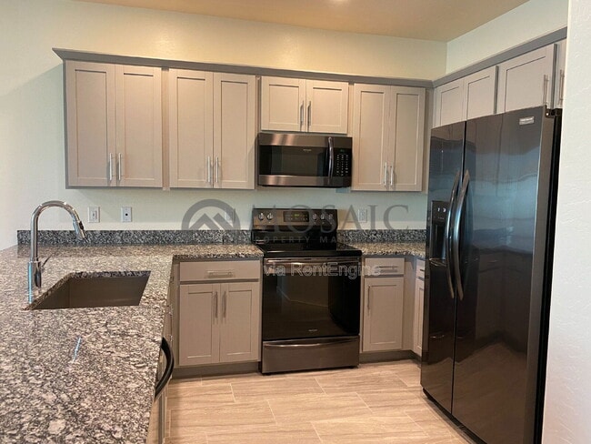 4058 E Erie St in Gilbert, AZ - Building Photo - Building Photo