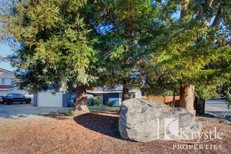 2 Bridge Ct in Vallejo, CA - Building Photo - Building Photo