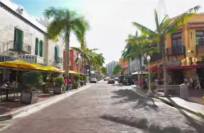 property at 12299 McGregor Woods Cir