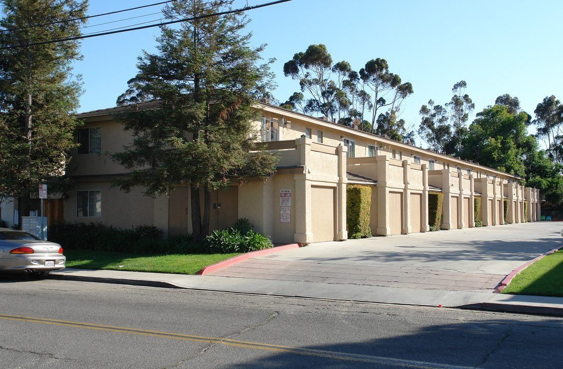 512 Acacia in Santa Paula, CA - Building Photo