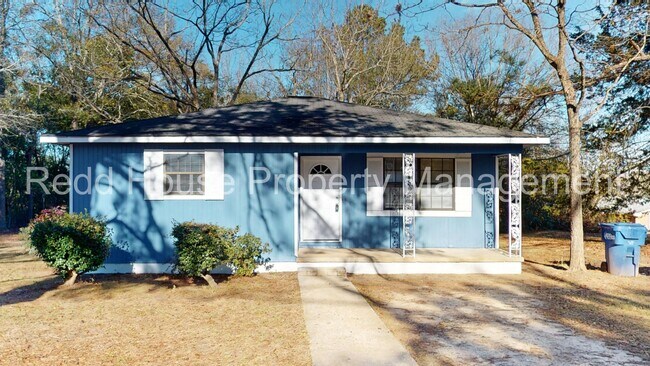 323 King St in New Brockton, AL - Building Photo - Building Photo