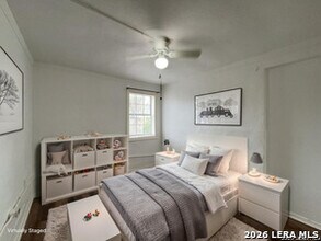 1142 W Villaret Blvd in San Antonio, TX - Building Photo - Building Photo