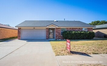5805 12th St in Lubbock, TX - Foto de edificio - Building Photo