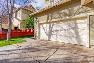 485 W Viento St in Mountain House, CA - Building Photo - Building Photo